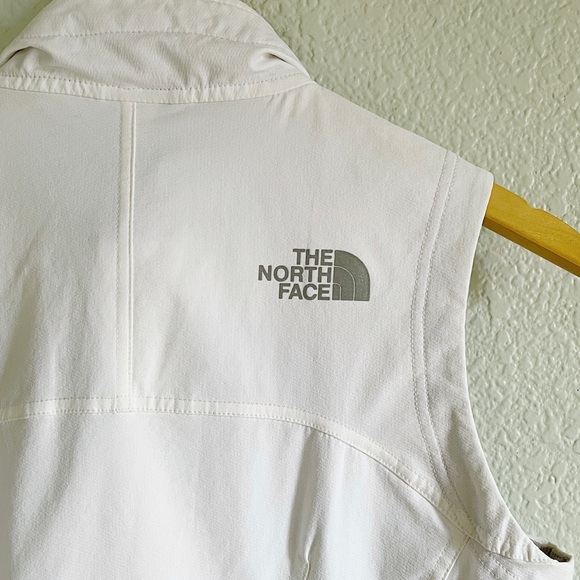 THE NORTH FACE || Flight Series Apex Vest - Picture 10 of 13